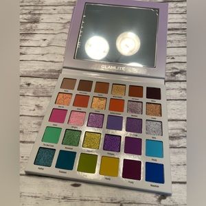 Glamlite Mikayla Eyeshadow Palette